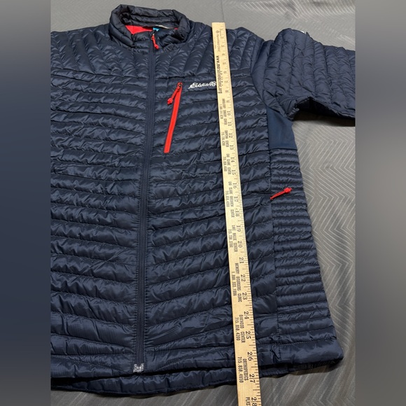 Eddie Bauer Men’s Navy/Red Puffer Jacket First Ascent Packable EB800 Size M - Picture 10 of 10